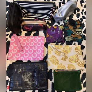 Whole Lot of 10 Cosmetic Bags, Various Sizes & Brands